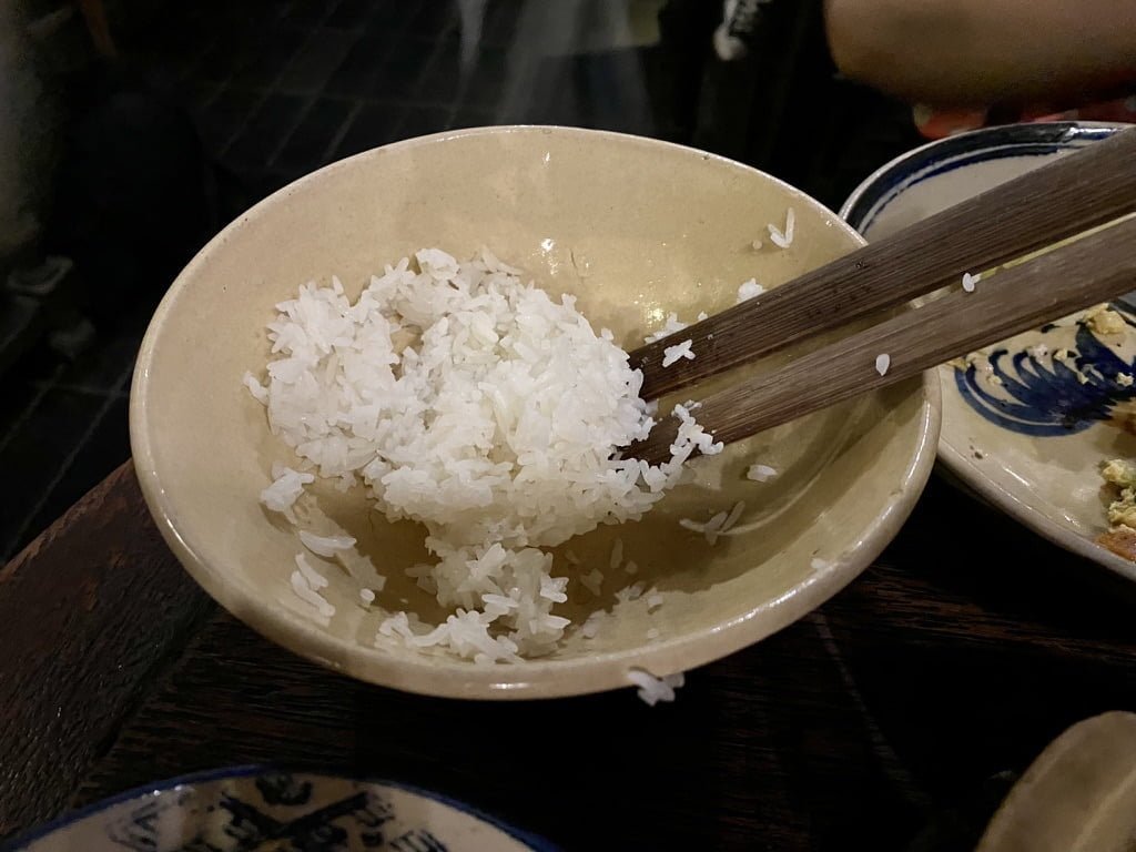 Tầm Vị - Đũa xúc cơm