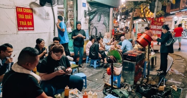Ẩm thực đường phố Việt Nam: Từ góc phố đến bản đồ ẩm thực thế giới